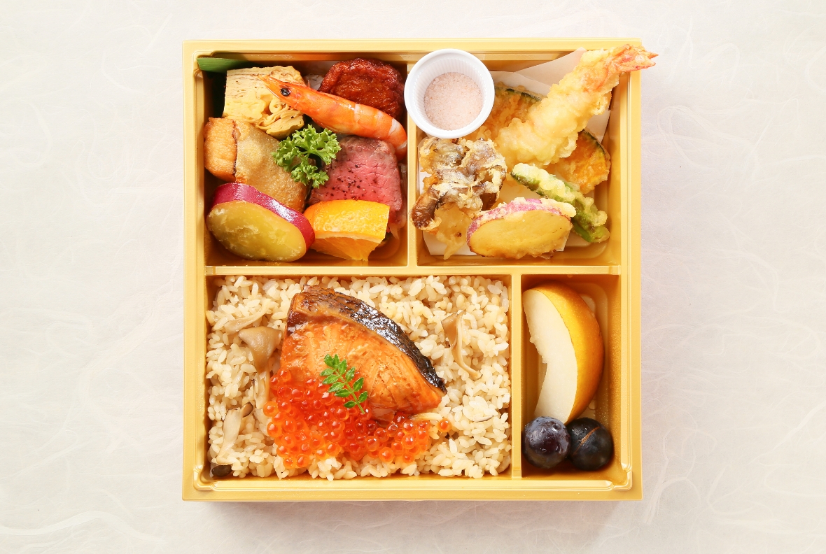 サーモンはらこめし弁当